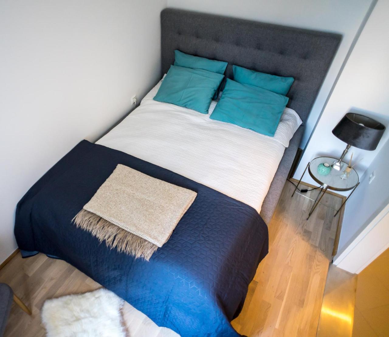 Ybl Apartment City Center Székesfehérvár Esterno foto