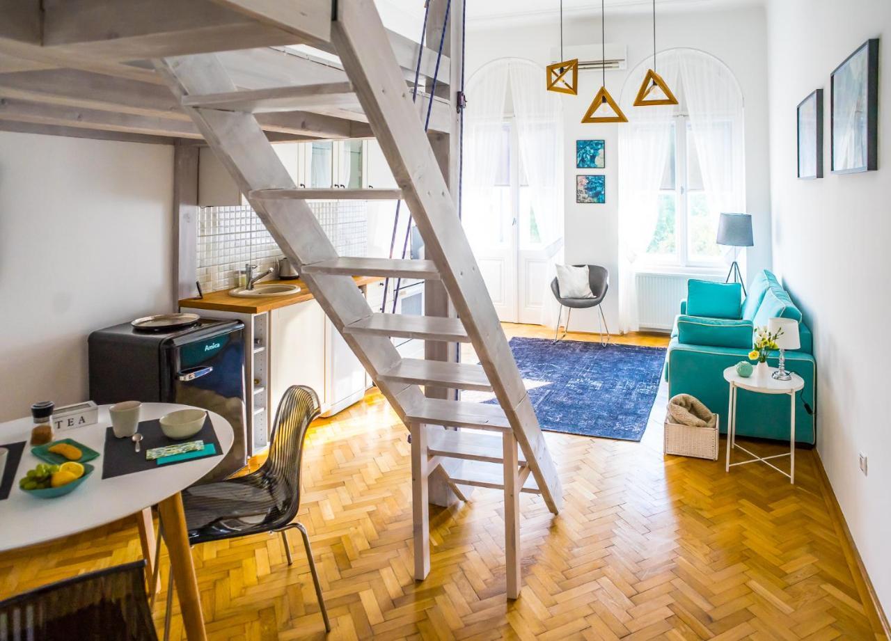 Ybl Apartment City Center Székesfehérvár Esterno foto