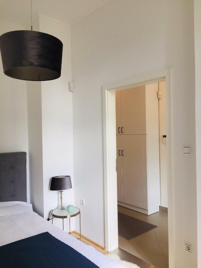 Ybl Apartment City Center Székesfehérvár Esterno foto