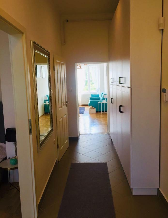 Ybl Apartment City Center Székesfehérvár Esterno foto
